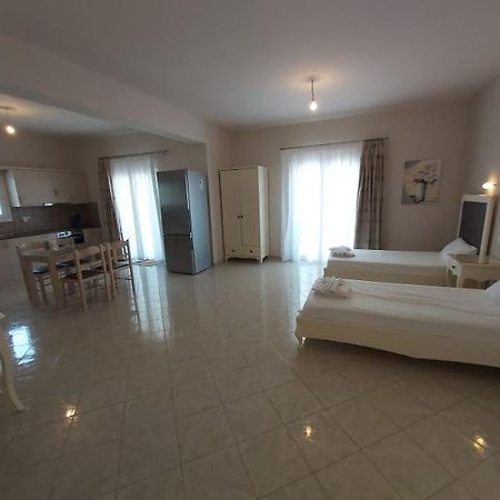 Konstantinos Apartments Αμμουδιά Εξωτερικό φωτογραφία