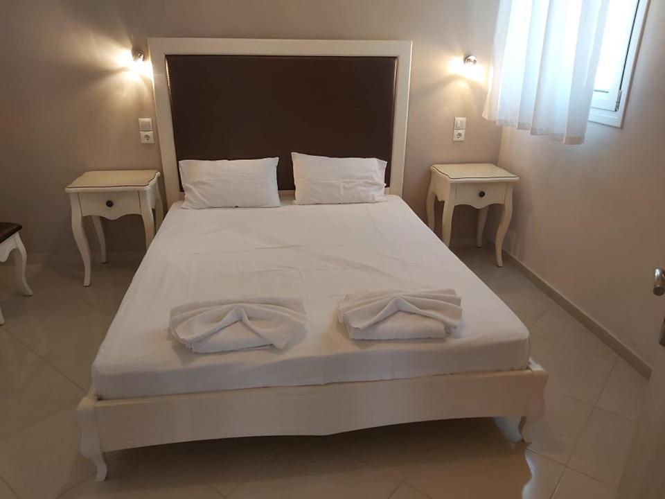 Konstantinos Apartments Αμμουδιά Δωμάτιο φωτογραφία