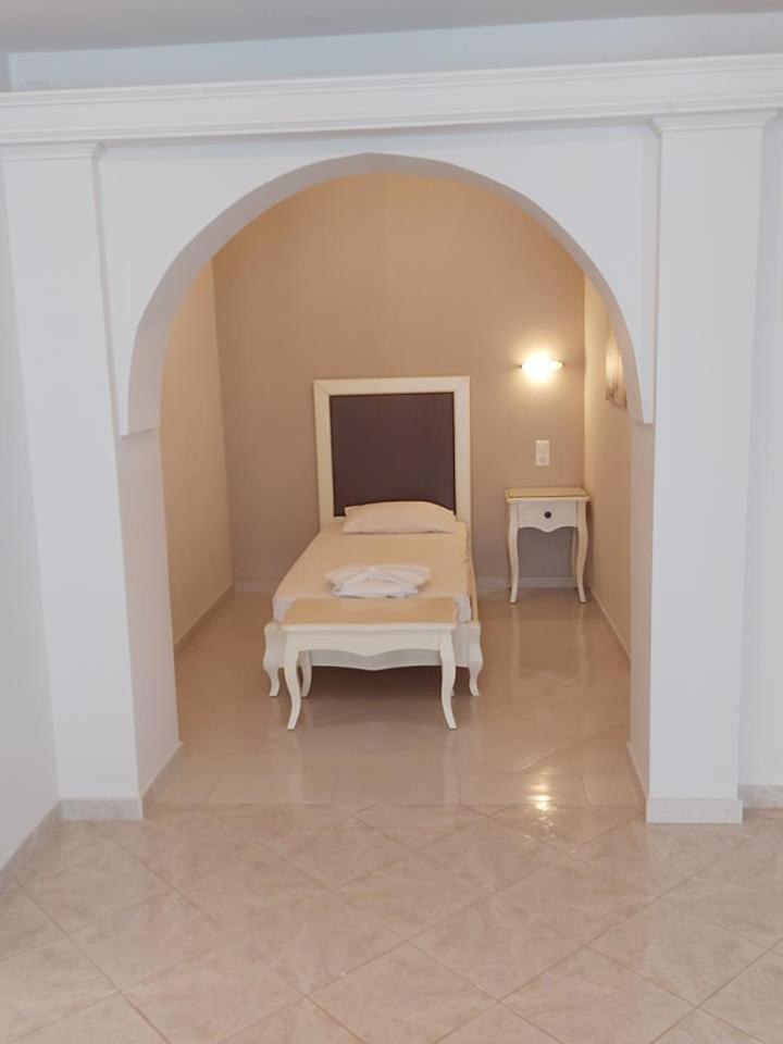 Konstantinos Apartments Αμμουδιά Δωμάτιο φωτογραφία